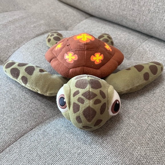 Squirt Turtle Plush Stuffed Animal Finding Nemo Disney Parks Pixar - Picture 4 of 7
